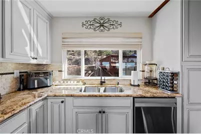 1430 Sequoia, Lake Arrowhead, CA 92352 - Photo 18