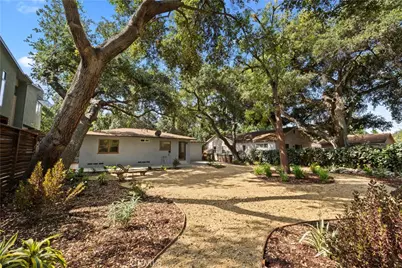 277 E Green, Claremont, CA 91711 - Photo 20