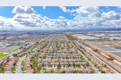 25980 Avenida Espaldar, Moreno Valley, CA 92551 - Photo 6