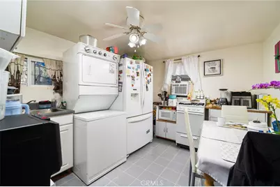 757 E Bonnie Brae, Ontario, CA 91764 - Photo 28
