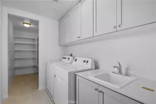 5613 Levanto, Bakersfield, CA 93306 - Photo 68