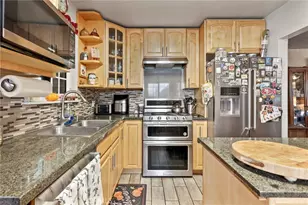 2334 Highbury, Los Angeles, CA 90032 - Photo 14