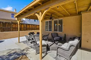 12321 Bali, Victorville, CA 92392 - Photo 52