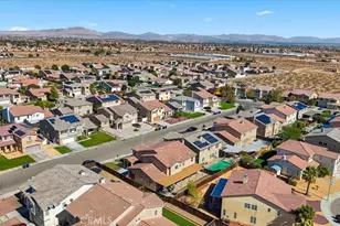 12321 Bali, Victorville, CA 92392 - Photo 68