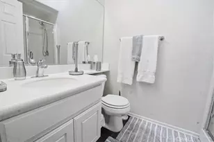 12321 Bali, Victorville, CA 92392 - Photo 28