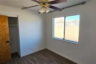 15638 Burwood, Victorville, CA 92394 - Photo 14