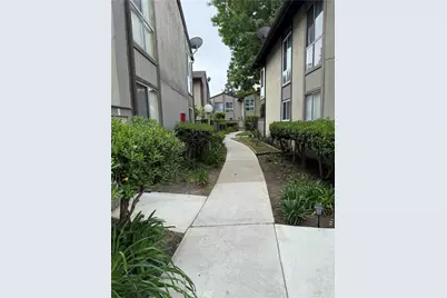 23204 Sesame #C, Torrance, CA 90502 - Photo 2