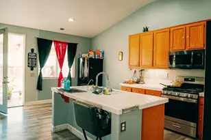 15023 Henderson, Adelanto, CA 92301 - Photo 8