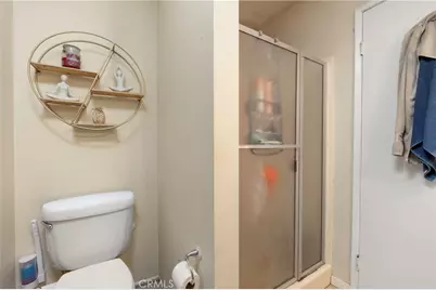 5680 Falling Leaf, Jurupa Valley, CA 92509 - Photo 22