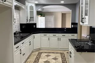 9326 Bunny Ln, Fontana, CA 92335 - Photo 2