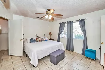 16350 Hercules, Hesperia, CA 92345 - Photo 12