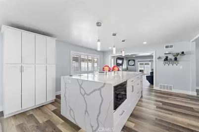 3025 N Alameda Avenue, San Bernardino, CA 92404 - Photo 8