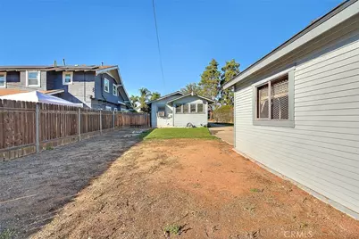 656 E Columbia, Pomona, CA 91767 - Photo 30
