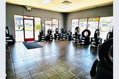 185 E Foothill Boulevard, Rialto, CA 92376 - Photo 10