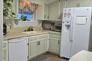 1221 Webster St, Redlands, CA 92374 - Photo 6