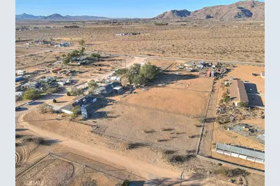 14811 Kingsdale, Apple Valley, CA 92307 - Photo 50