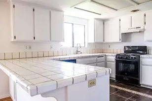 14811 Kingsdale, Apple Valley, CA 92307 - Photo 16