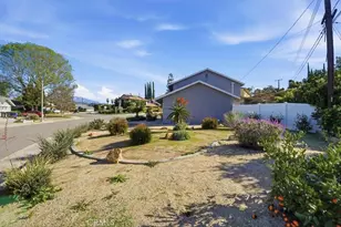 1410 Pleasant View Dr, Redlands, CA 92374 - Photo 4