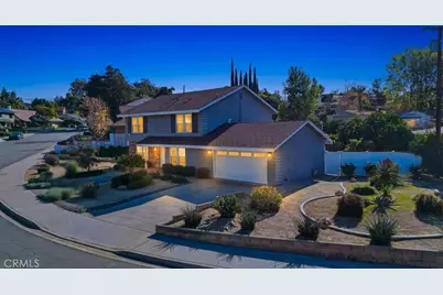 1410 Pleasantview Dr, Redlands, CA 92374 - Photo 2