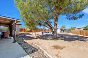 17722 Juniper St, Hesperia, CA 92345 - Photo 28