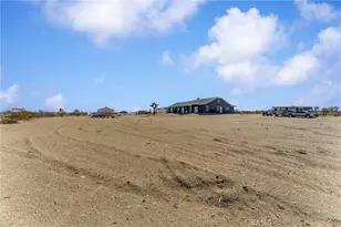 2700 Olivera Rd, Pinon Hills, CA 92371 - Photo 30