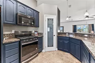 2700 Olivera Rd, Pinon Hills, CA 92371 - Photo 16