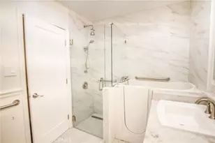 3241 Santa Ana, Huntington Park, CA 90255 - Photo 28