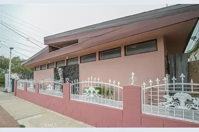 3241 Santa Ana, Huntington Park, CA 90255 - Photo 4