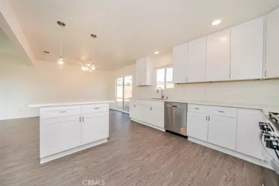 9825 Chantry, Fontana, CA 92335 - Photo 10