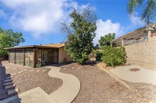 27875 Rainbow Ln, Highland, CA 92346 - Photo 26