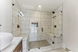 27875 Rainbow Ln, Highland, CA 92346 - Photo 18