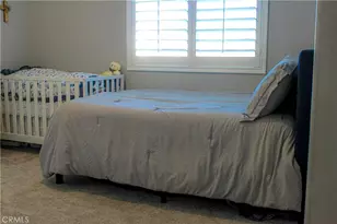 16281 Castello Ln, Fontana, CA 92336 - Photo 10