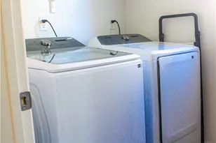 16281 Castello Ln, Fontana, CA 92336 - Photo 16