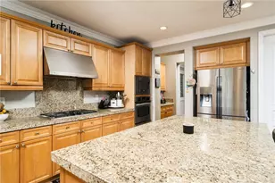 59 Plaza Avila, Lake Elsinore, CA 92532 - Photo 12