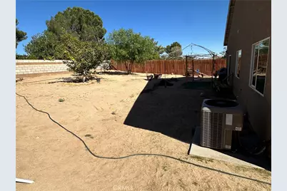 16312 Molino, Victorville, CA 92395 - Photo 24