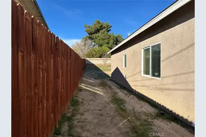 16312 Molino, Victorville, CA 92395 - Photo 20