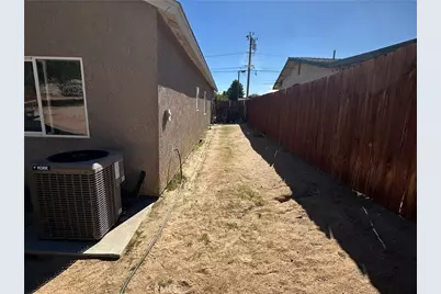 16312 Molino, Victorville, CA 92395 - Photo 26