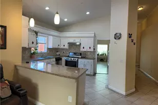 16312 Molino, Victorville, CA 92395 - Photo 6