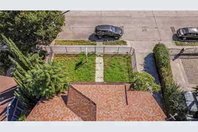1129 Logan, Los Angeles, CA 90026 - Photo 42