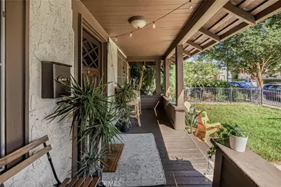1129 Logan, Los Angeles, CA 90026 - Photo 6
