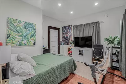 1129 Logan, Los Angeles, CA 90026 - Photo 18