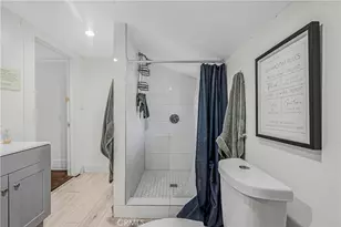 1129 Logan, Los Angeles, CA 90026 - Photo 34