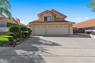 2208 Coachman Cir, Corona, CA 92881 - Photo 4