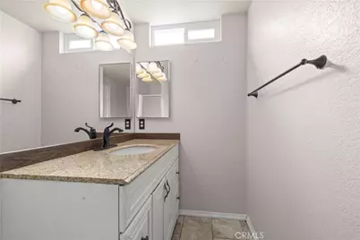 881 S Lamarr Street, Rialto, CA 92376 - Photo 34