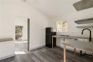 13905 Summit Valley, Hesperia, CA 92345 - Photo 32