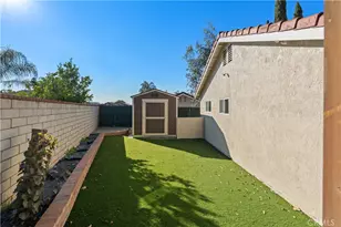 14045 Parkwood, Fontana, CA 92337 - Photo 6