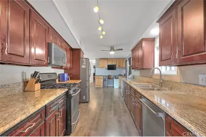 1630 S Barranca, Glendora, CA 91740 - Photo 10