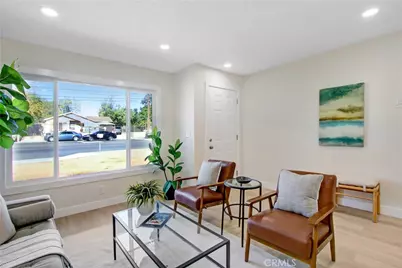 18555 Slover, Bloomington, CA 92316 - Photo 4