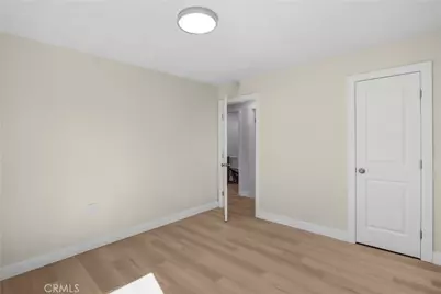 18555 Slover, Bloomington, CA 92316 - Photo 12