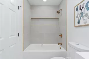 2076 N Diamond, Orange, CA 92867 - Photo 16